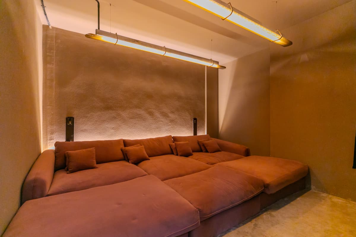جوهرة معمارية عمرها 50 عامًا (دخول ذاتي) - R2 - Image 3